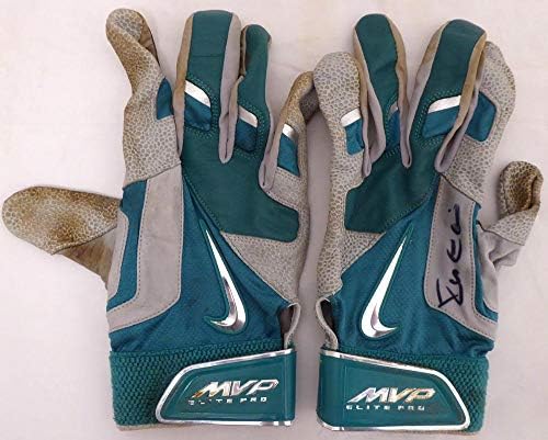 Втора Употреба бейзболни ръкавици Nike за игра в Сиатъл Маринърс с Автограф Робинсън Кано и Подписан Сертификат Инв 138704 - MLB Game Употребявани Ръкавици